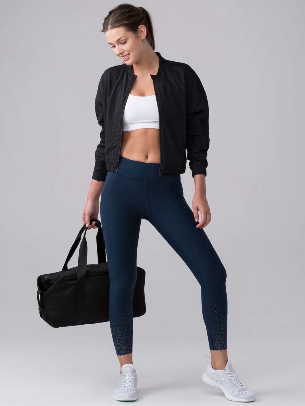 🍋 LULU🍋 Pack Light Bomber ** Turns into backpack!! **